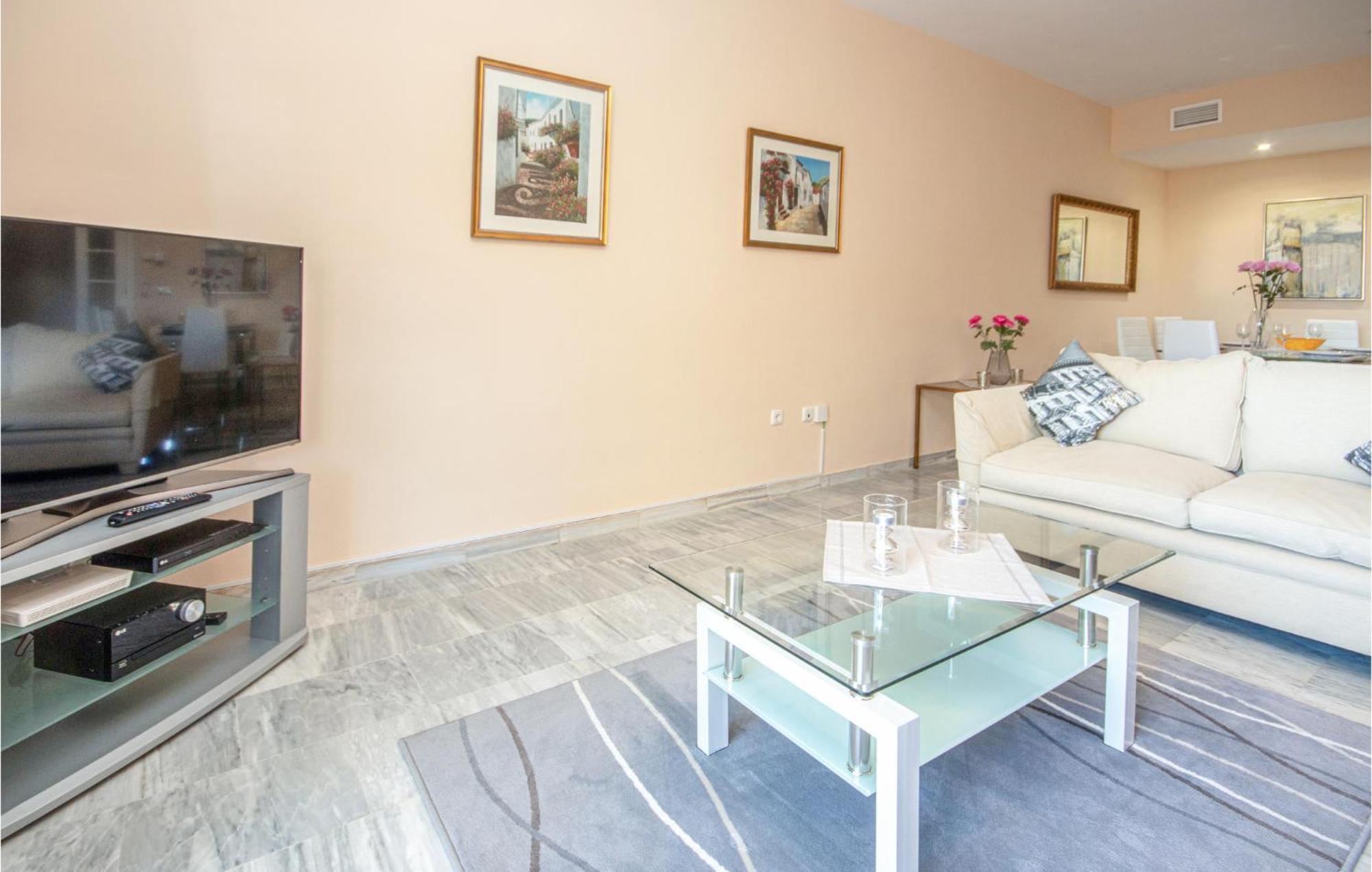 Awesome In With Kitchen Marbella