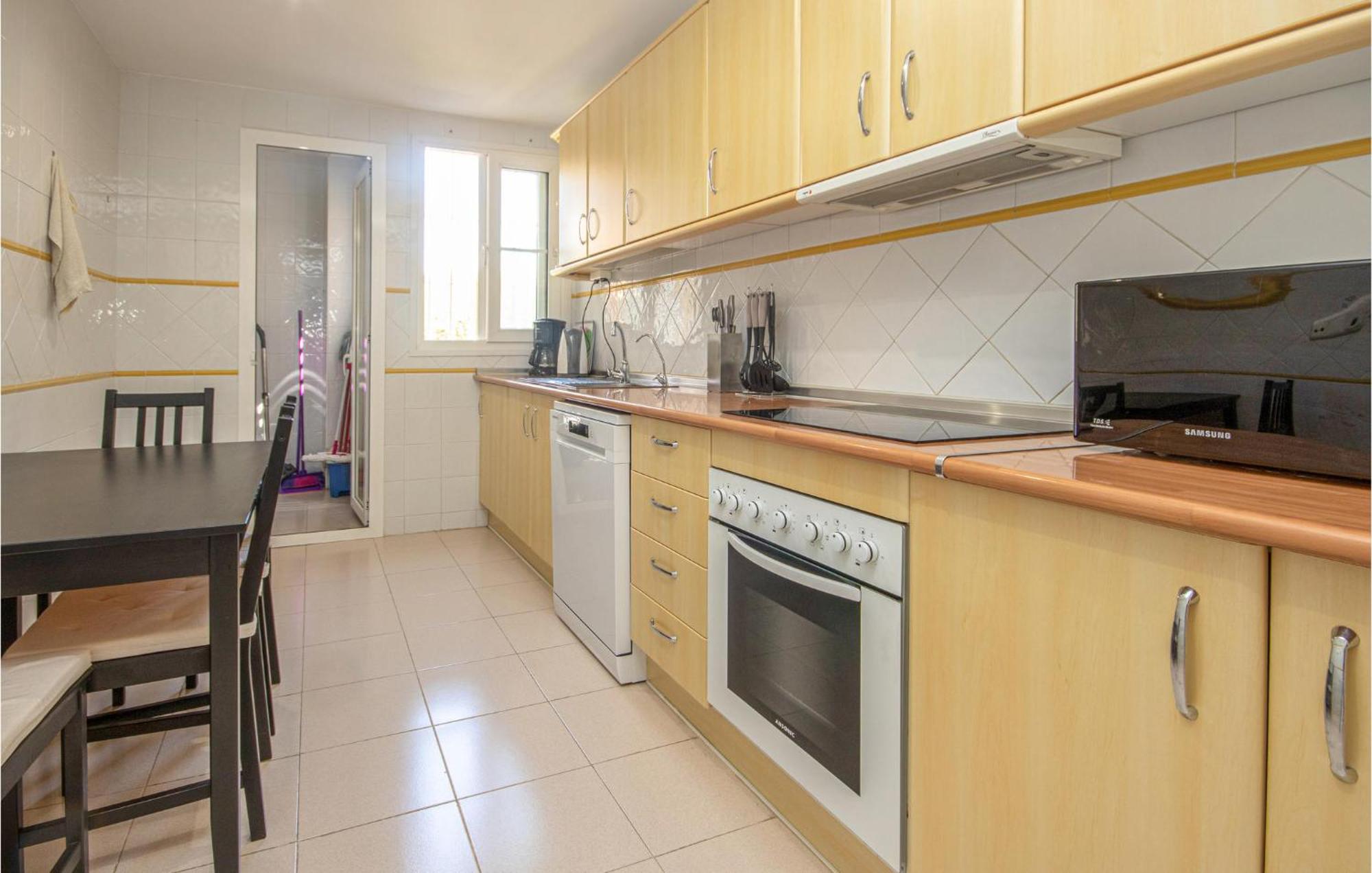 Awesome In With Kitchen Apartment *