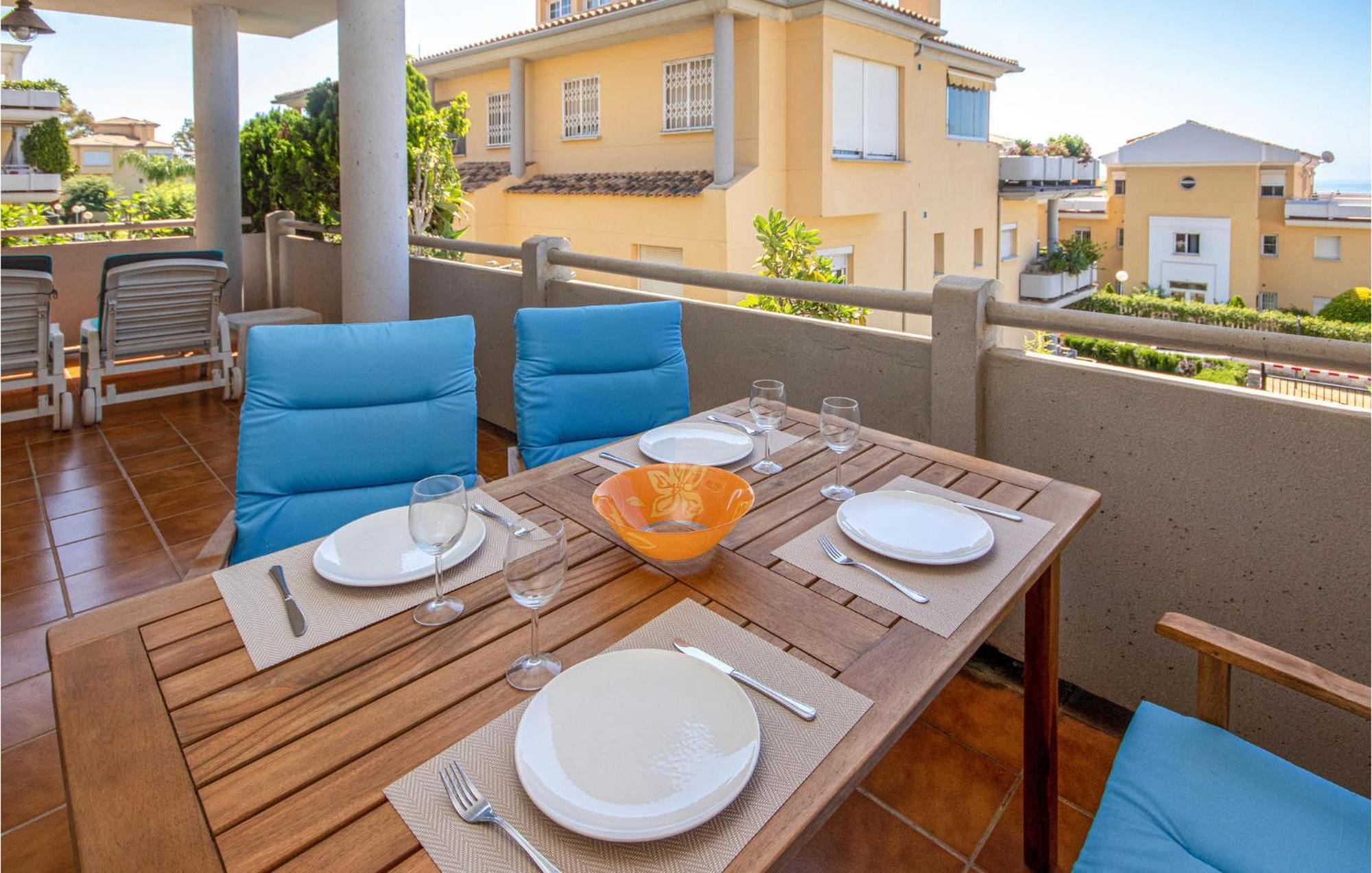 Awesome In With Kitchen * Marbella